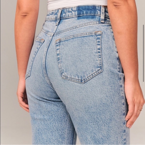 Abercrombie Fitch Curve Love High Rise Dad Jeans Size 24  00 S Medium Light Wash - Picture 3 of 16